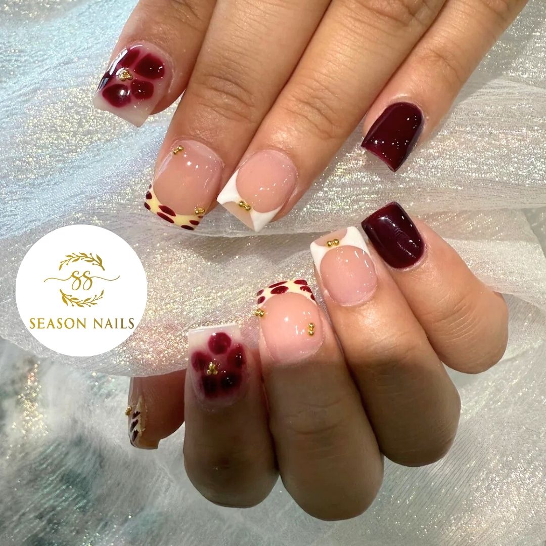 Season Nails Boutique nail photo 2